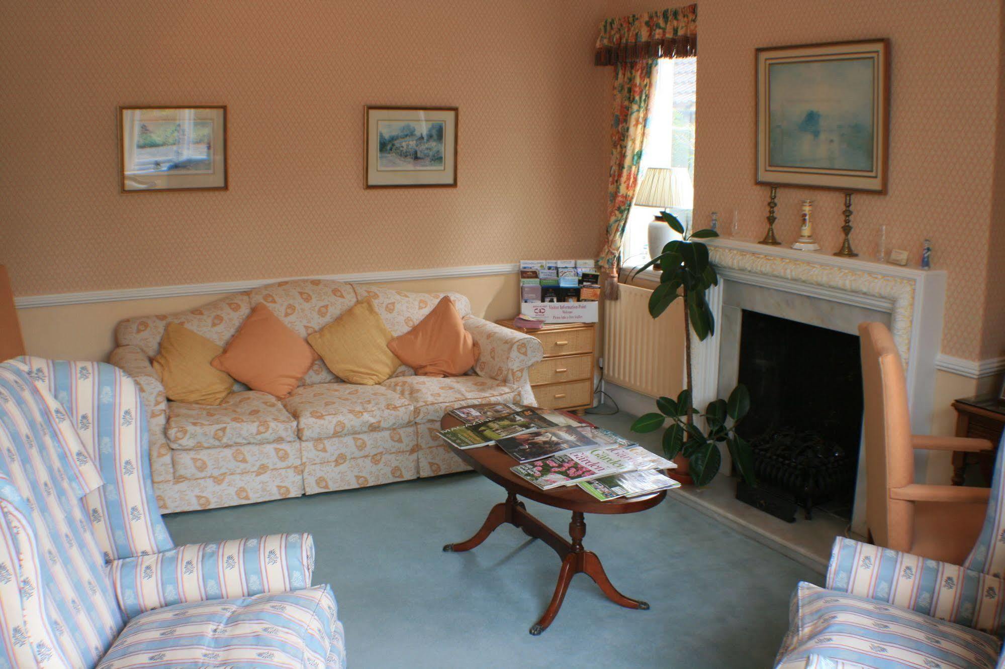 The Heathers Guest House Йорк Екстер'єр фото